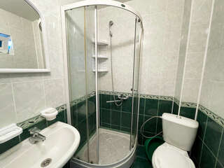 Гостиница Камена Анапа Комфорт 4-х местный с балконом-5