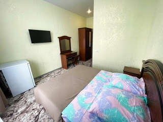 Гостиница Камена Анапа Люкс 2-х местный с балконом-6