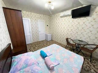 Гостиница Камена Анапа Мансардный 2-х местный с двуспальной кроватью-9