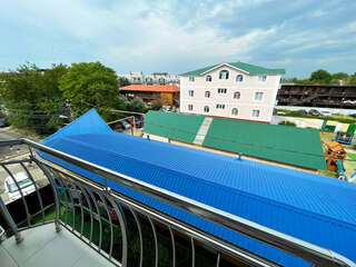 Гостиница Камена Анапа Люкс 2-х местный с балконом-9