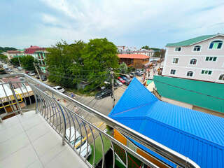 Гостиница Камена Анапа Люкс Семейный 2-х комнатный 5-ти местный с балконом-11